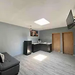 Apartment10 Minutes Aptgdl